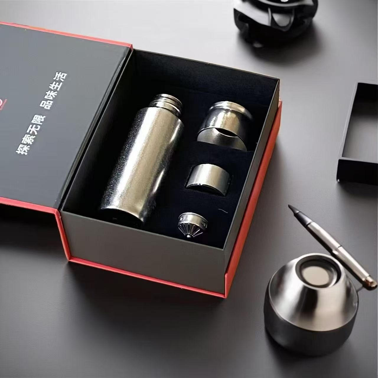 【工厂直发】礼盒装磁吸带茶隔纯钛冰花保温杯