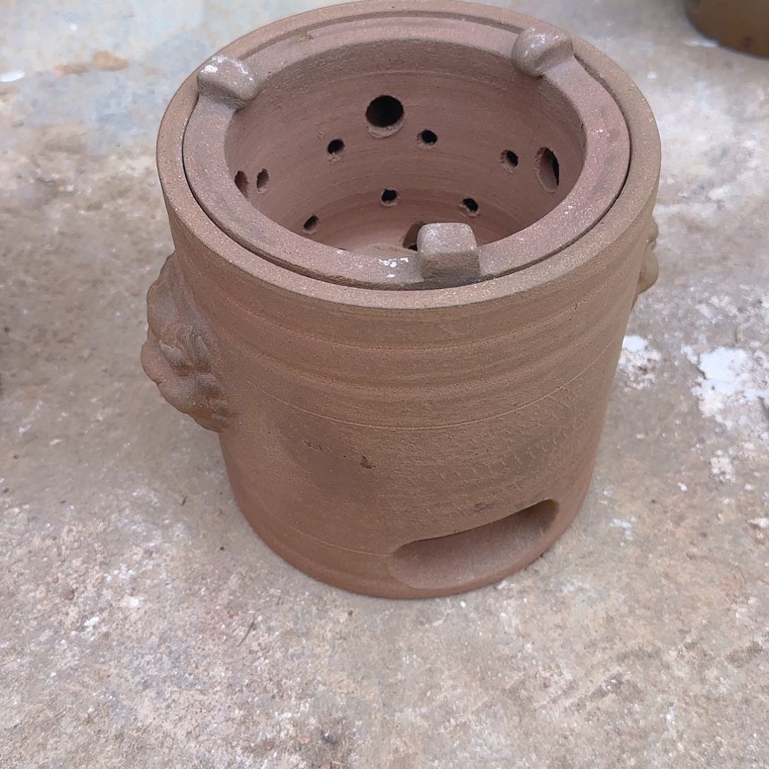 娟*子气烧炭炉，有轻微裂，