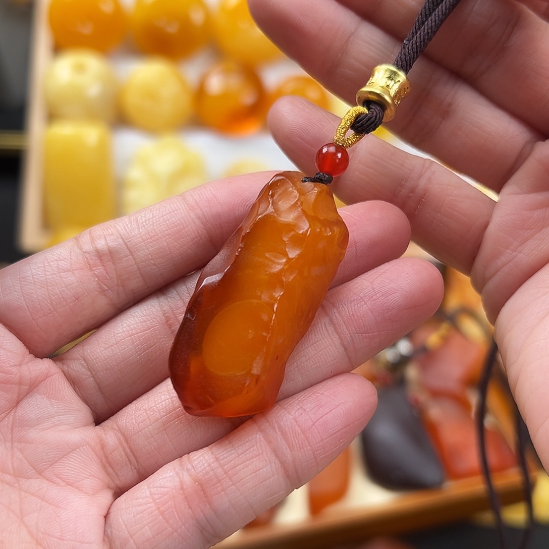 蜜蜡颈饰未镶嵌蜜蜡