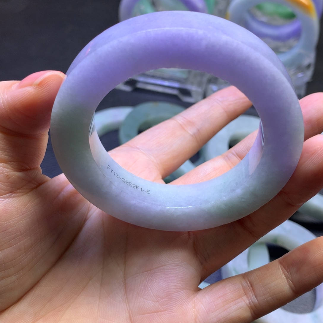 未镶嵌翡翠定制翡翠