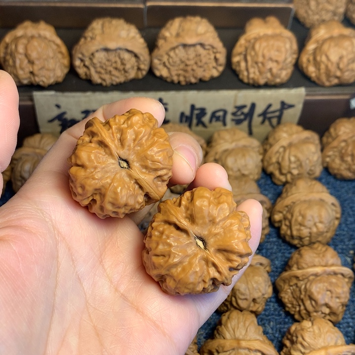 桃核吊坠安*u蛤蟆核桃