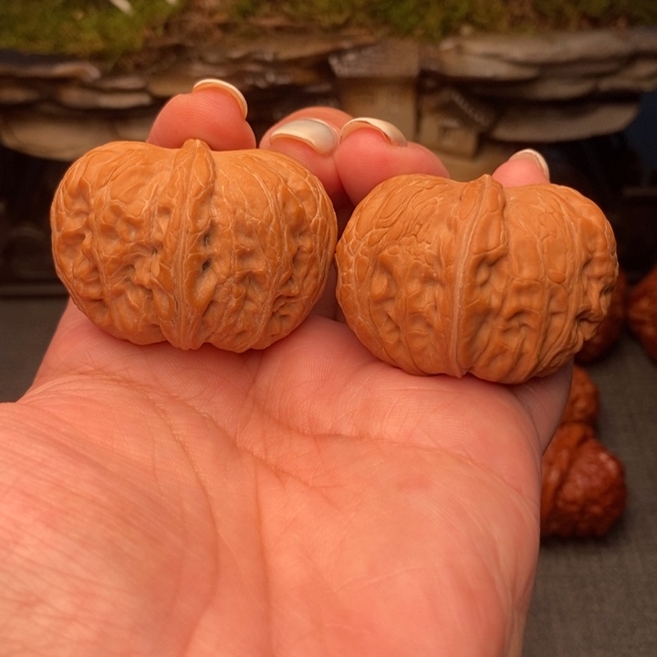 吊坠文玩核桃元宝38.40.37