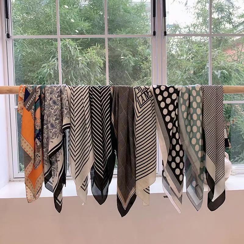 随机 小方巾双面双色女67*67左右