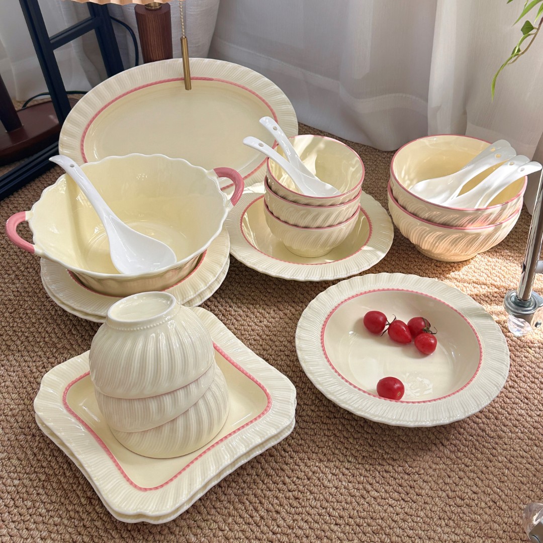 MORNENJOY奶油网红ins风碗盘餐具全套2025新款高颜值餐具碗筷乔迁