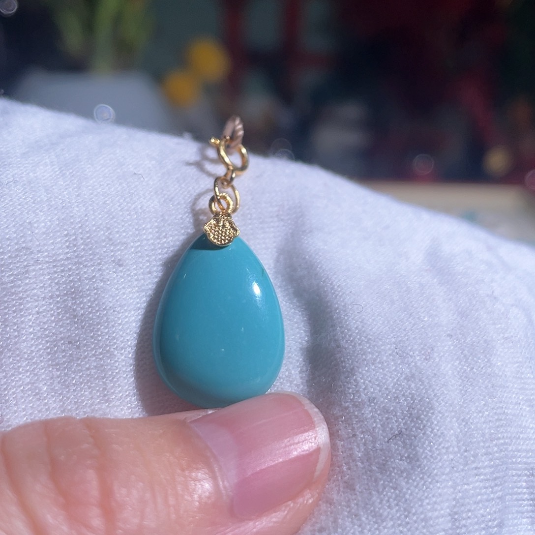 绿松石配饰未镶嵌