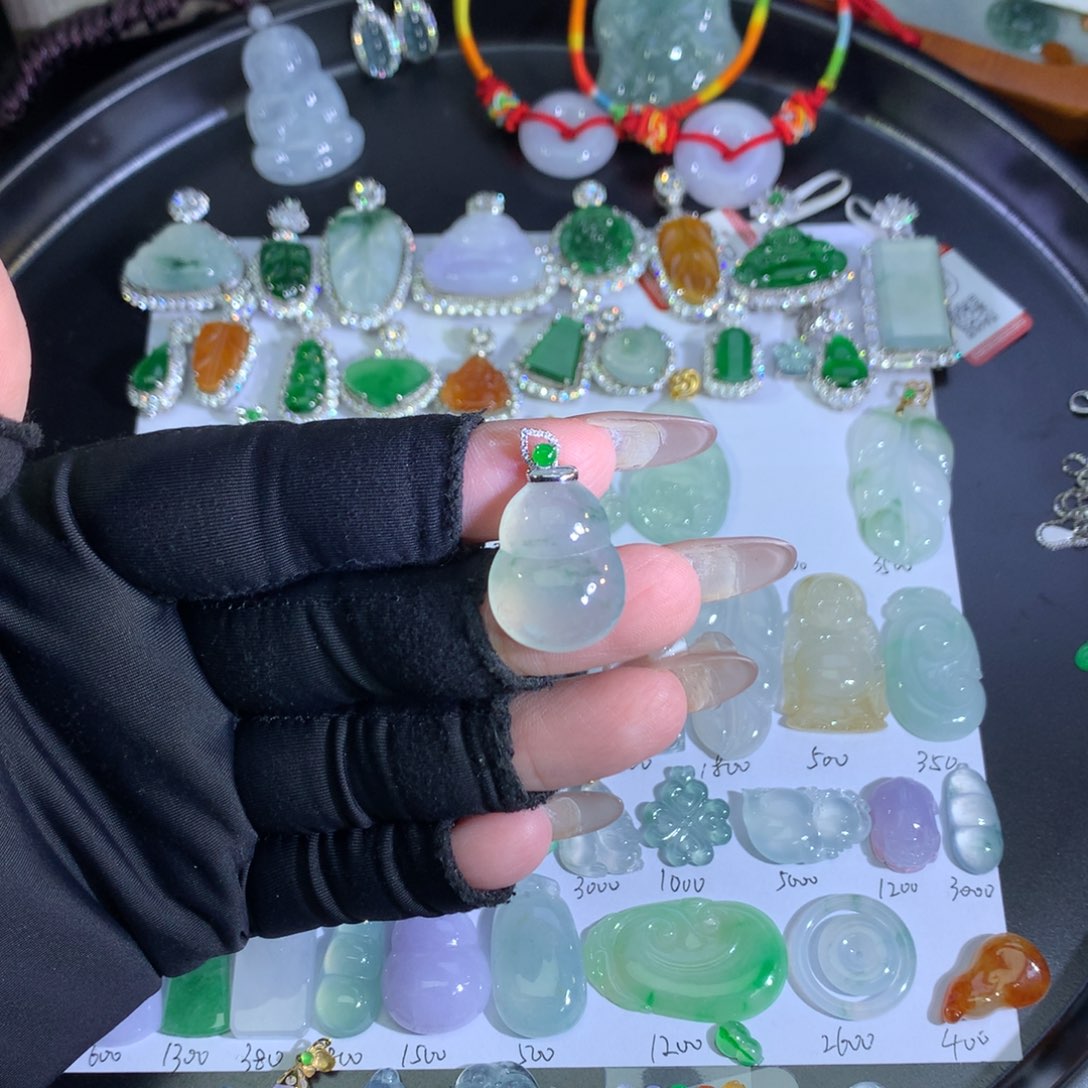 翡翠18K金镶嵌吊坠(不含链)冰葫芦