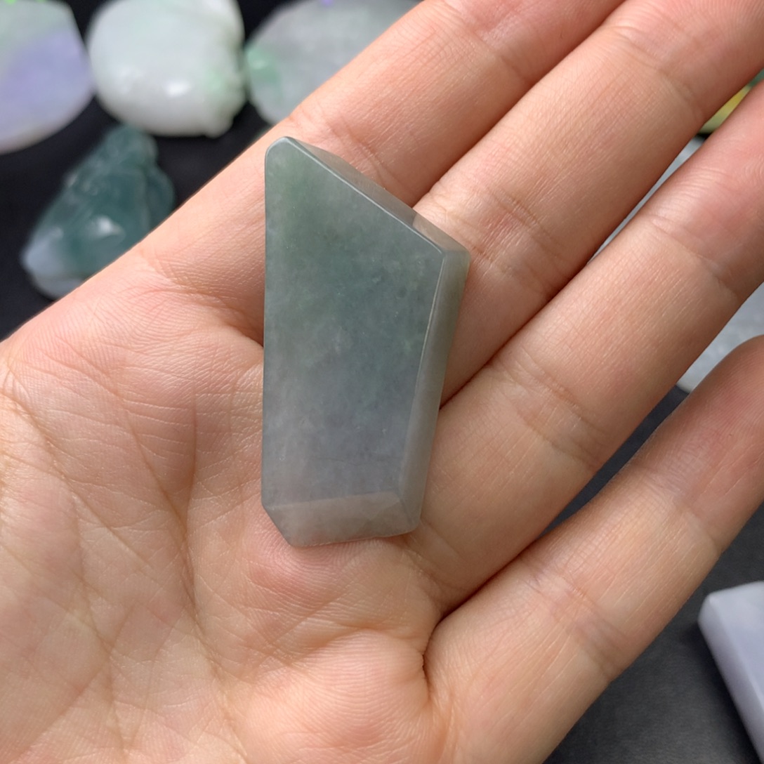 翡翠未镶嵌颈饰翡翠未镶嵌吊坠项链