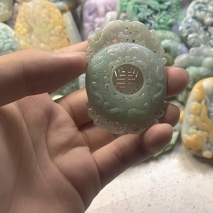 定制翡翠未镶嵌天然翡翠