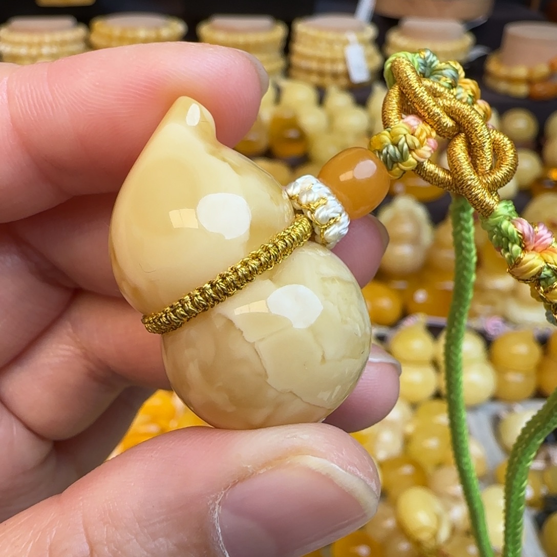 琥珀未镶嵌套链天然俄料蜜蜡葫芦