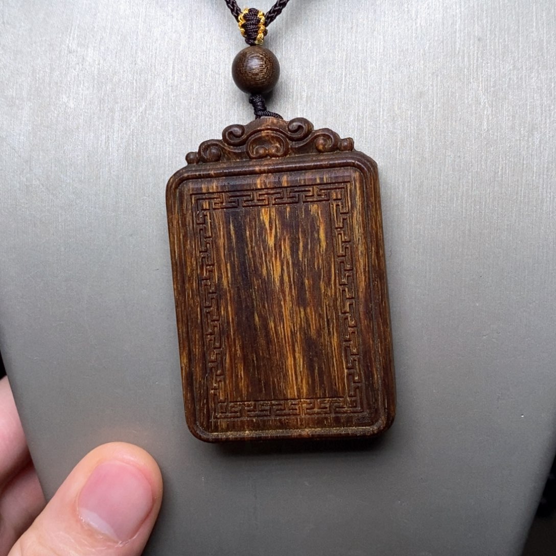 沉香木手串越南芽庄黄棋吊坠