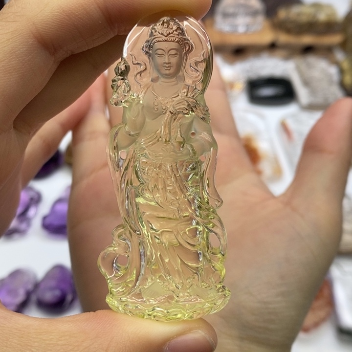 水晶颈饰未镶嵌雷****少定制