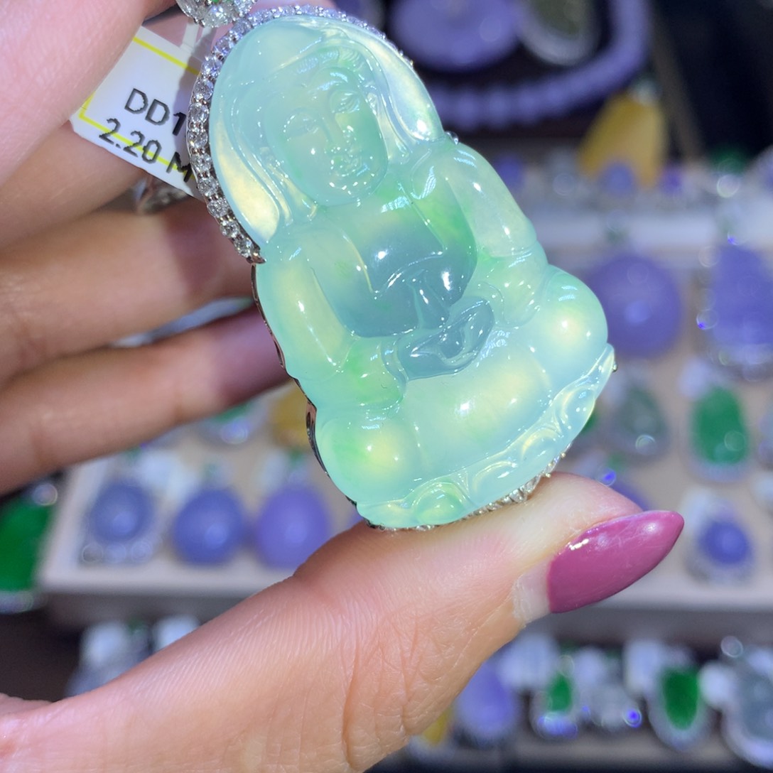 翡翠挂件18K金镶嵌翡翠