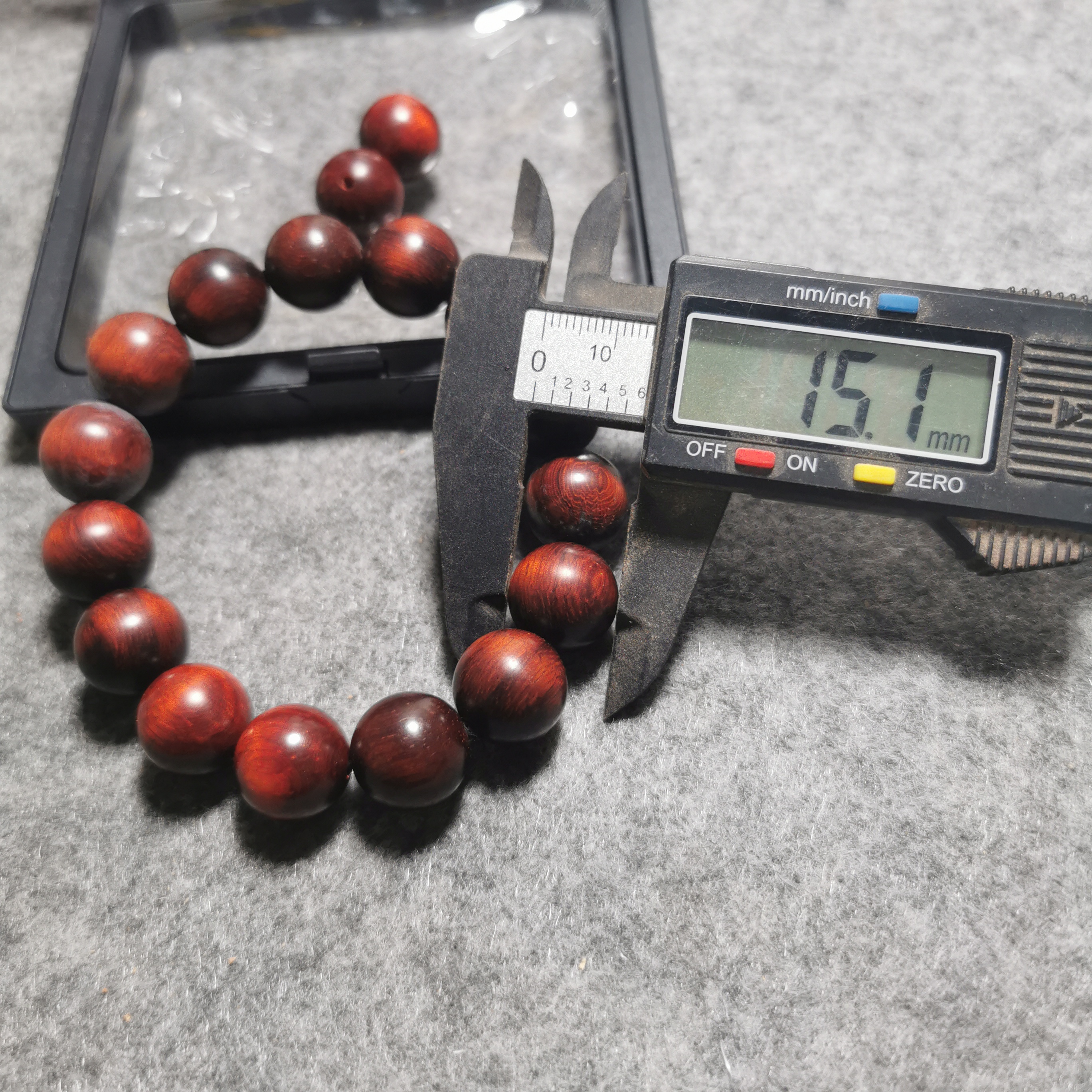 10，小叶紫檀，卡15尺寸，15颗带两颗佩珠。纯手工制作无科技一物一拍