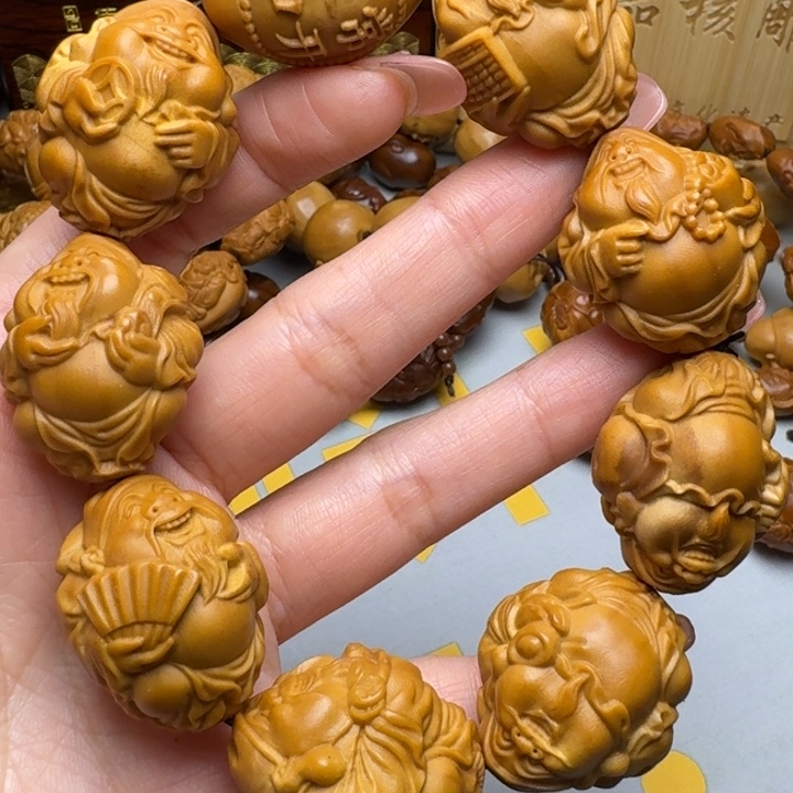 橄榄核手串/手链八大财神