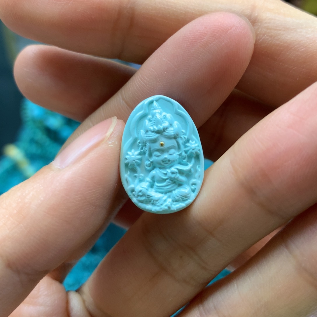 绿松石配饰未镶嵌