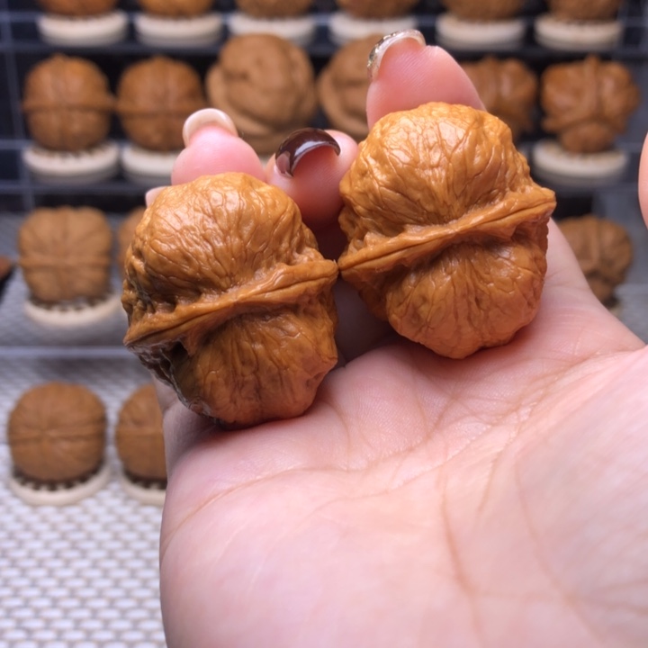 文玩核桃把件11号玉龙小金蟾35尺