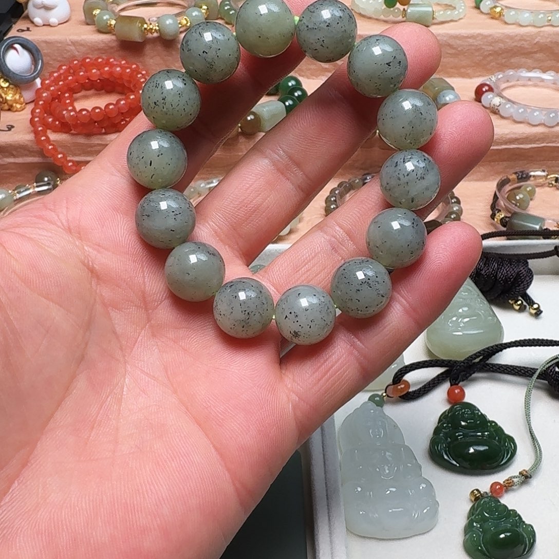 和田玉未镶嵌手链