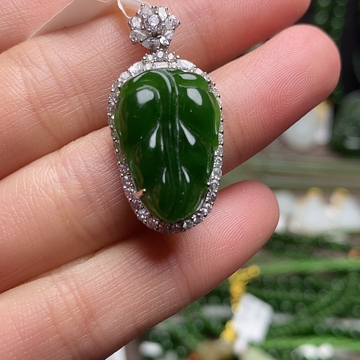 和田玉银S925镶嵌颈饰