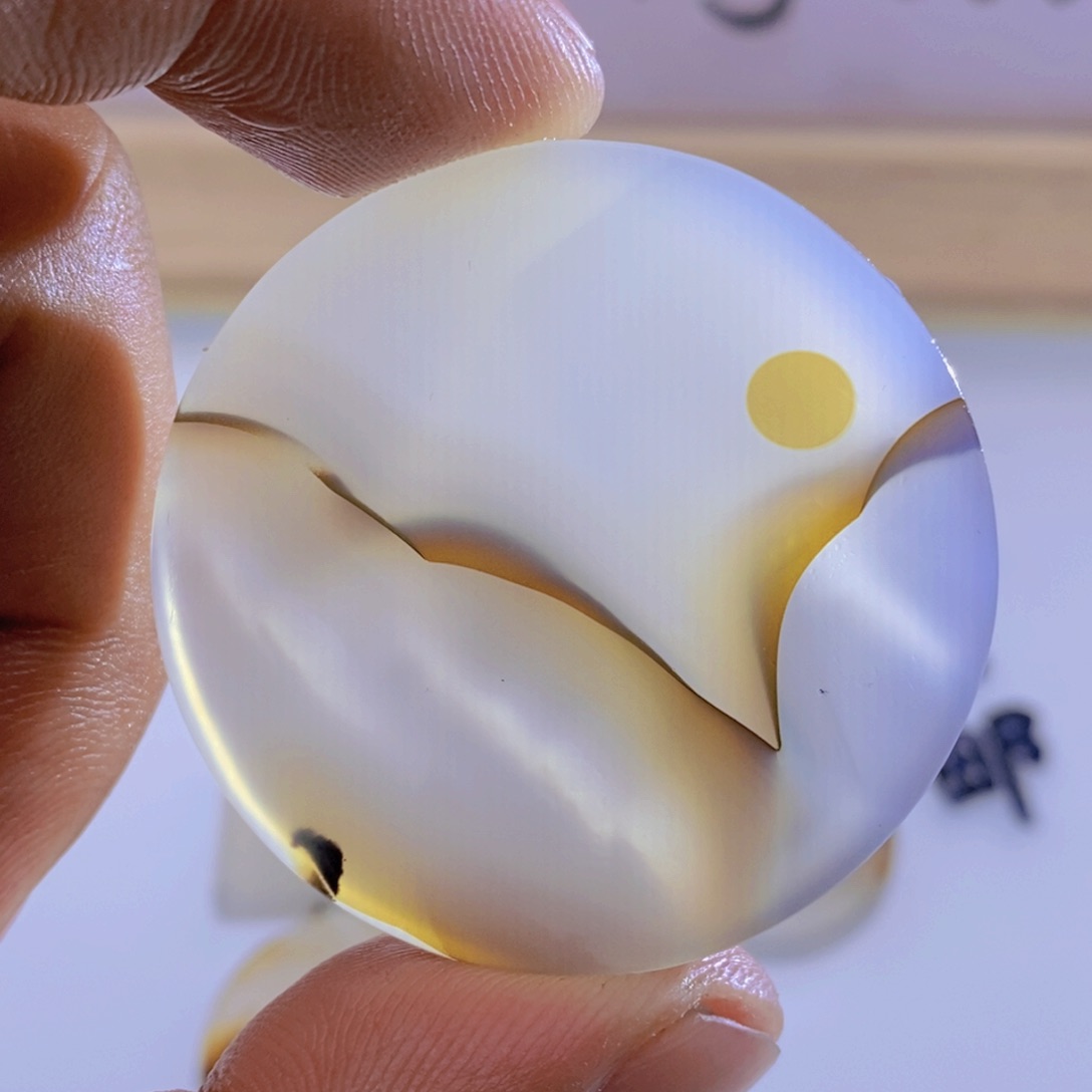 玛瑙/玉髓颈饰未镶嵌