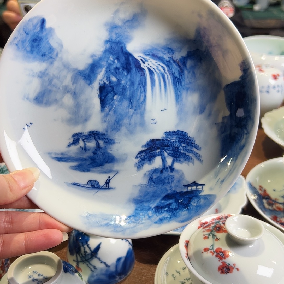 情***書青花手绘山水壶承
