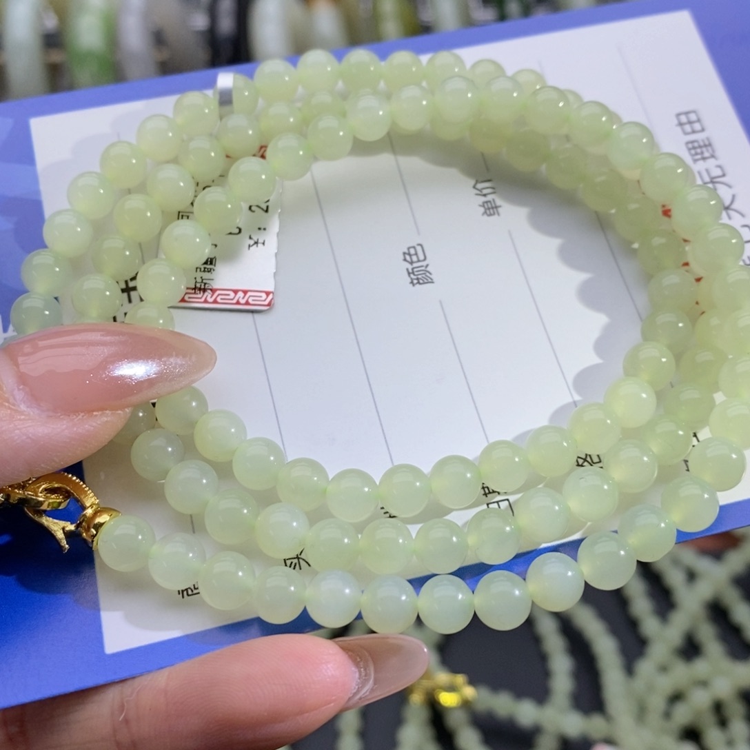 和田玉未镶嵌项链