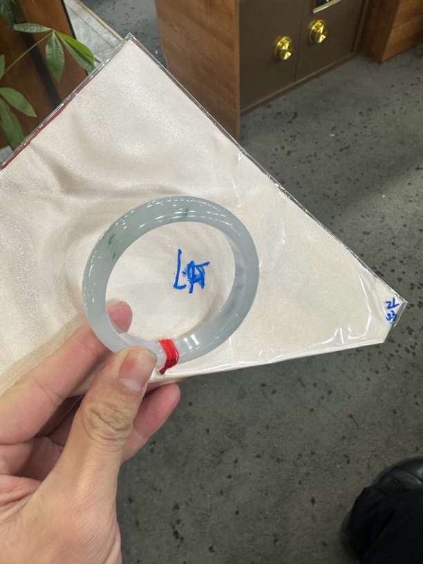 翡翠手镯正圈56.7