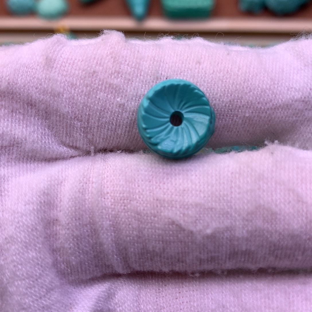 刘***牛原生态散珠配珠羽毛扣卡12