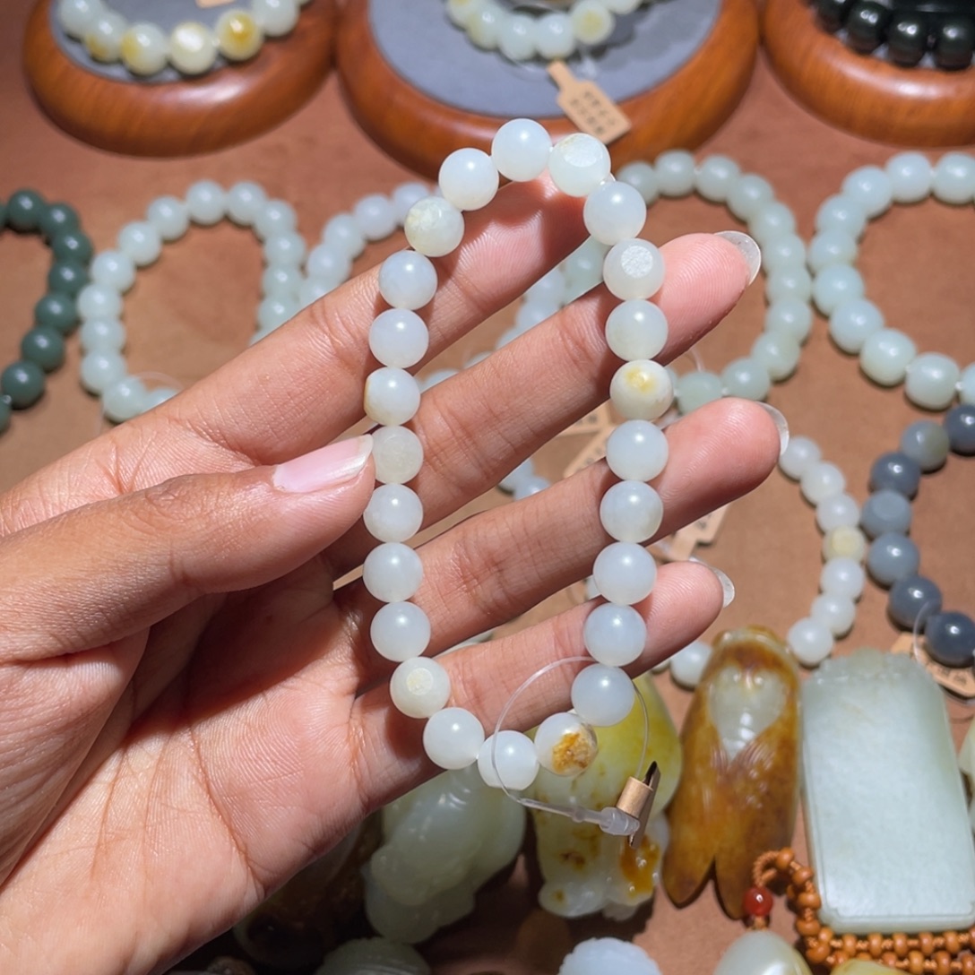 和田玉未镶嵌手链