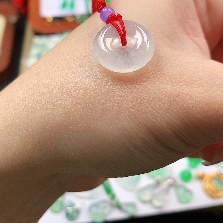 翡翠吊坠(不含链)未镶嵌平安扣