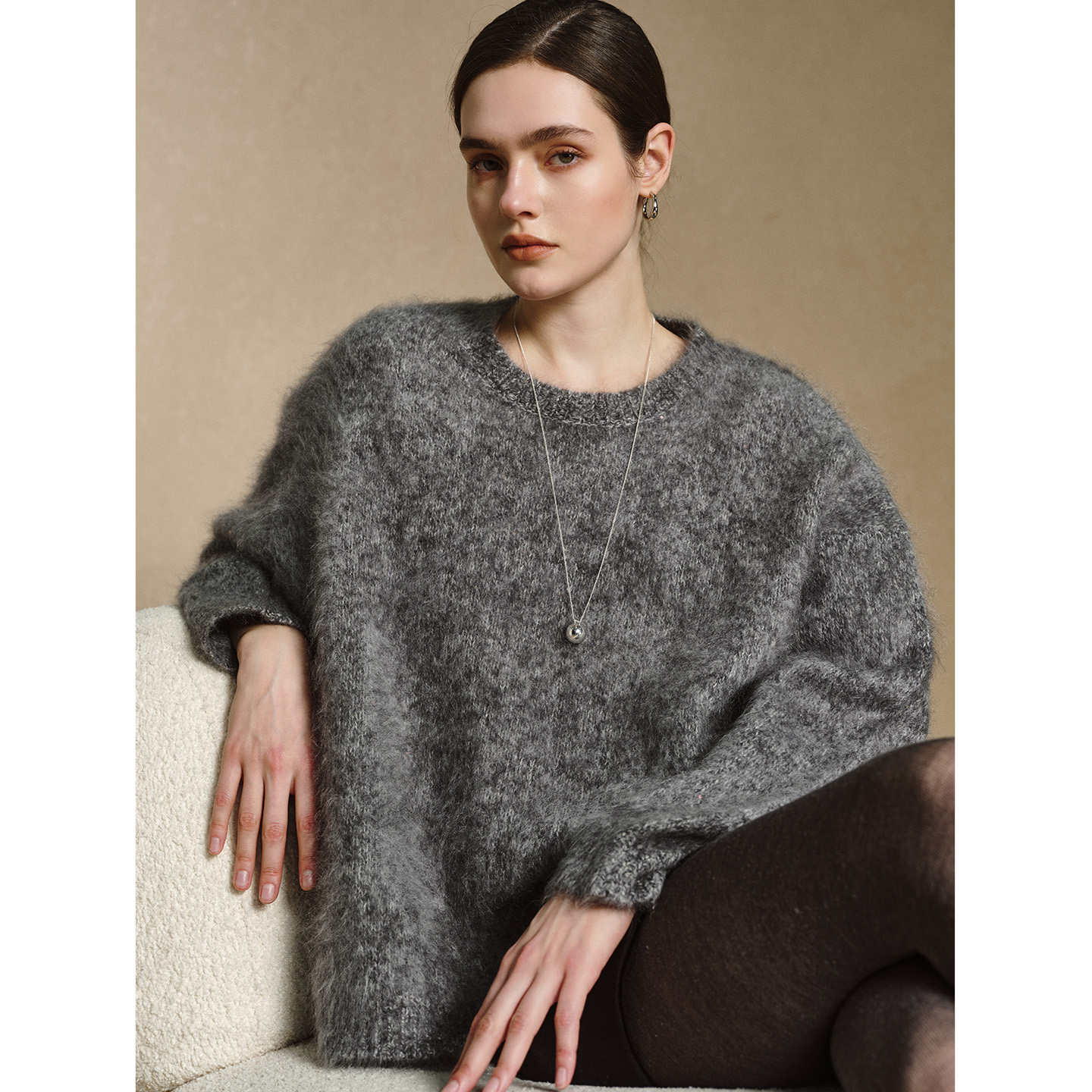 小岛微风“拉绒满天星”拉绒圆领羊绒衫针织衫冬季大毛衣MYRP2070