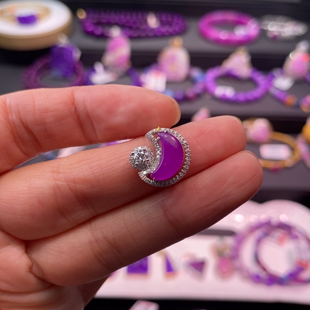 苏纪石（舒俱来）18K金镶嵌吊坠(不含链)