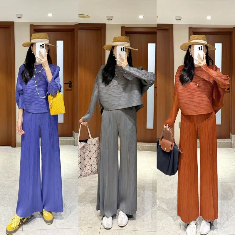 （韩女士穿搭）秋季新品横纹不规则蝙蝠袖宽松上衣加阔腿裤
