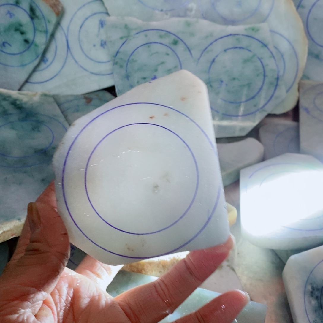 未镶嵌手镯定制定制翡翠