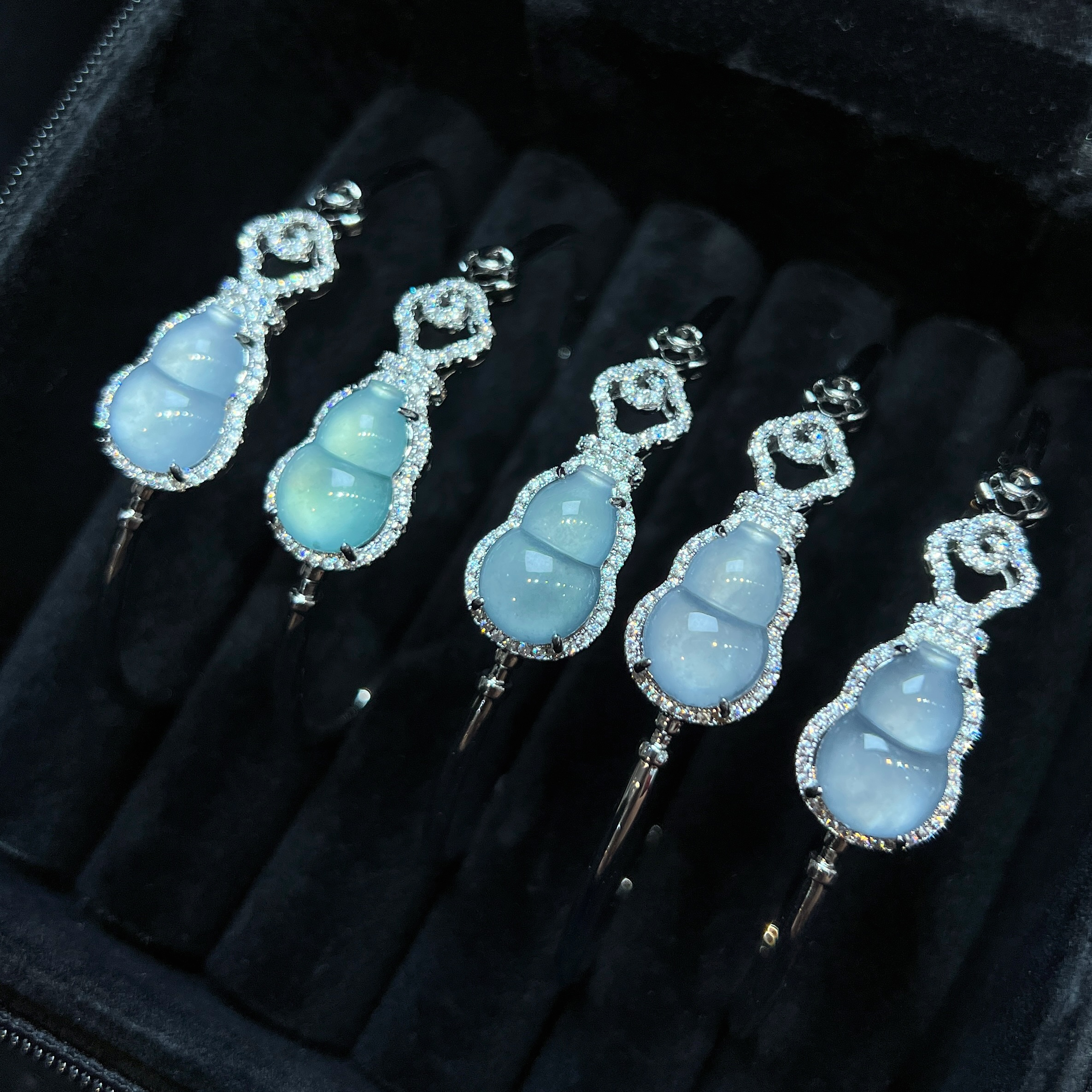 【红旭玉麟】天然翡翠A货新蓝水葫芦手镯 多样性发一件