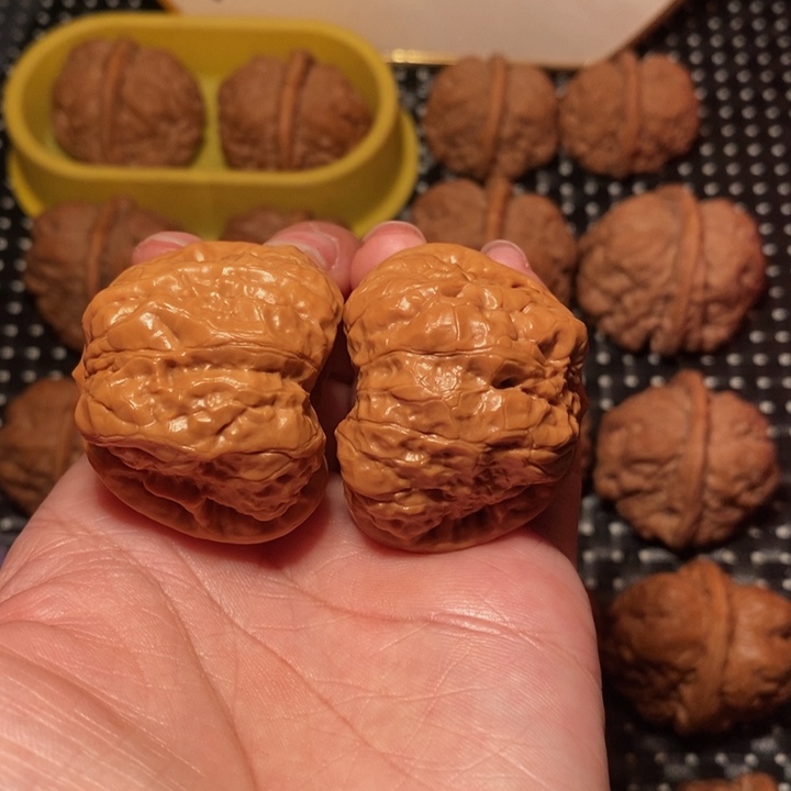 文玩核桃把件超大腿