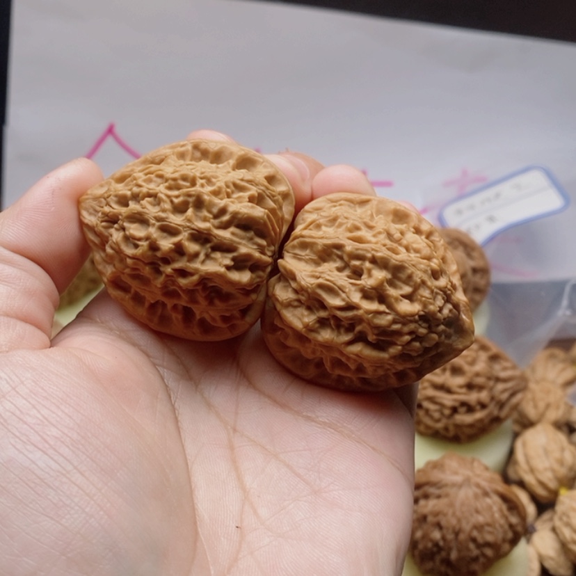 【闪购商品】吊坠文玩核桃39尺金牛