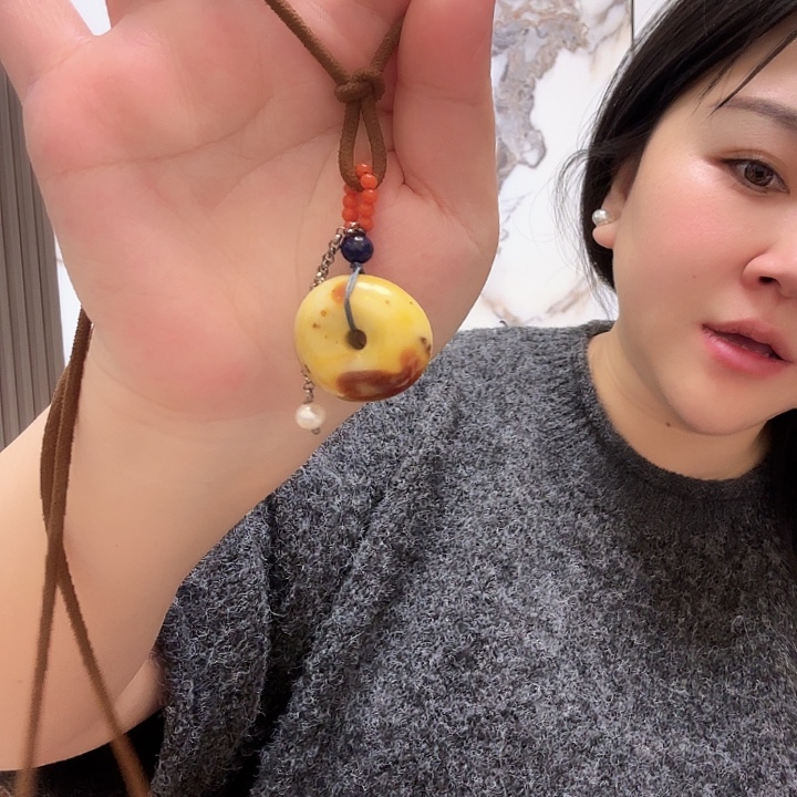 蛇纹石玉合金颈饰