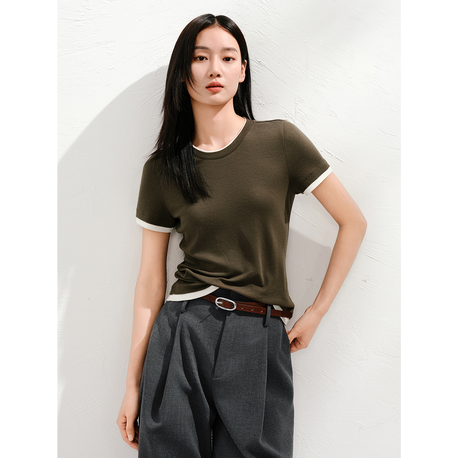 玖姿安娜蔻KWFX83232休闲简约假两件圆领莱赛尔短袖T恤女2025夏