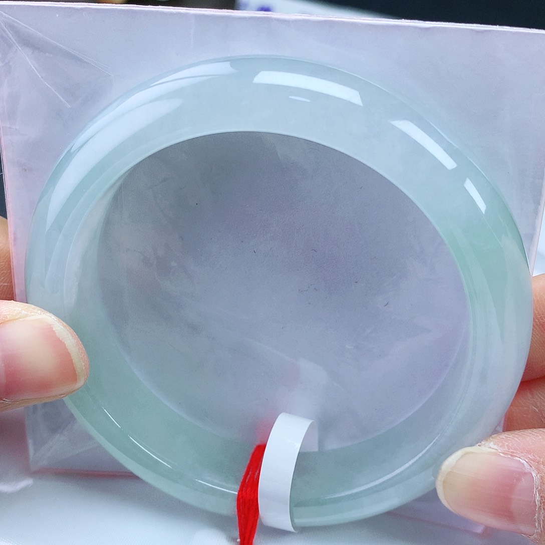 翡翠手镯未镶嵌58圈