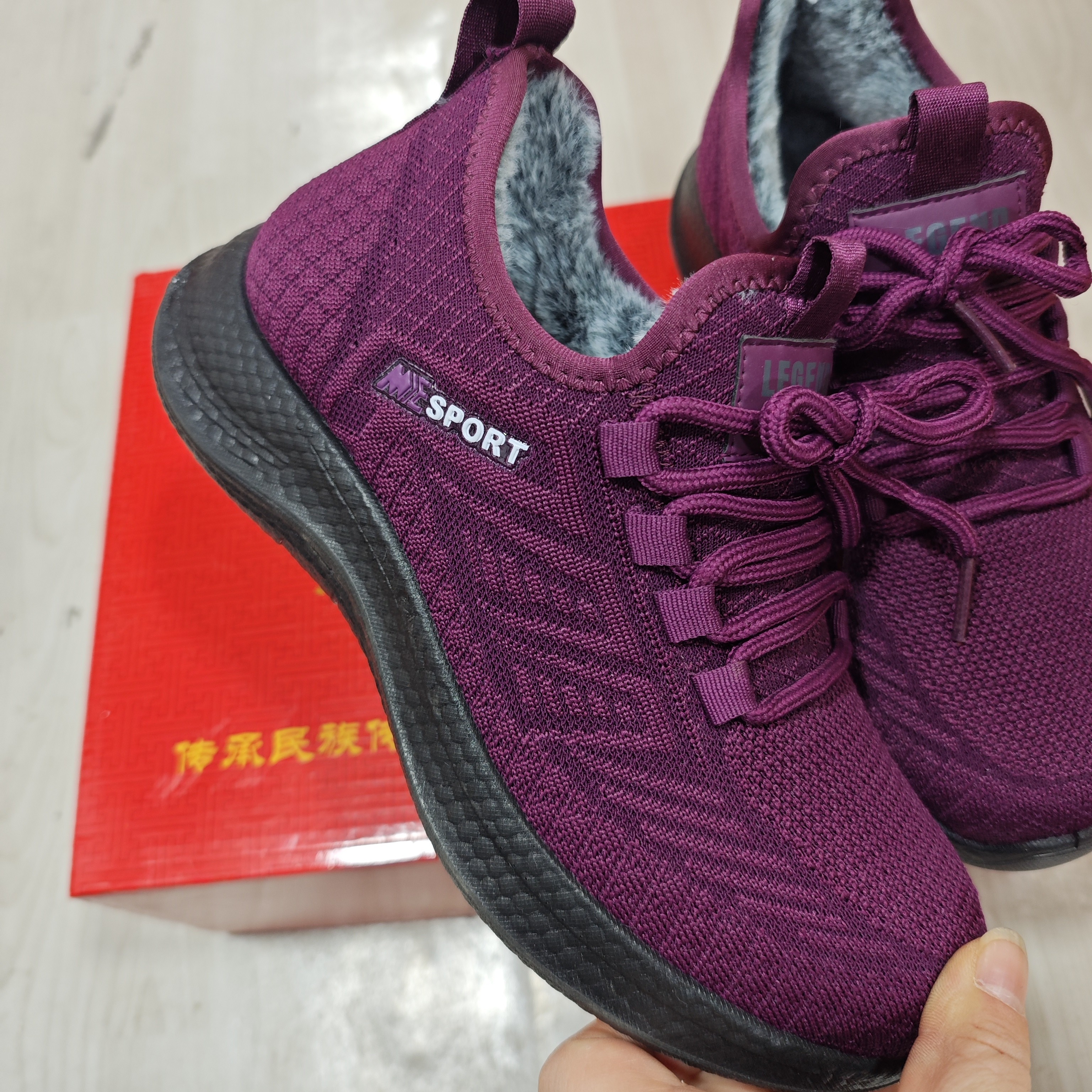 dm3363超轻底高档飞织女鞋