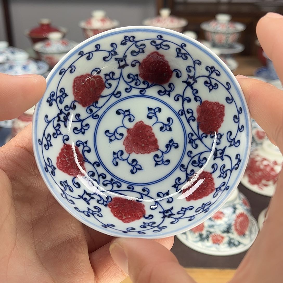 景德镇陶瓷青花釉里红