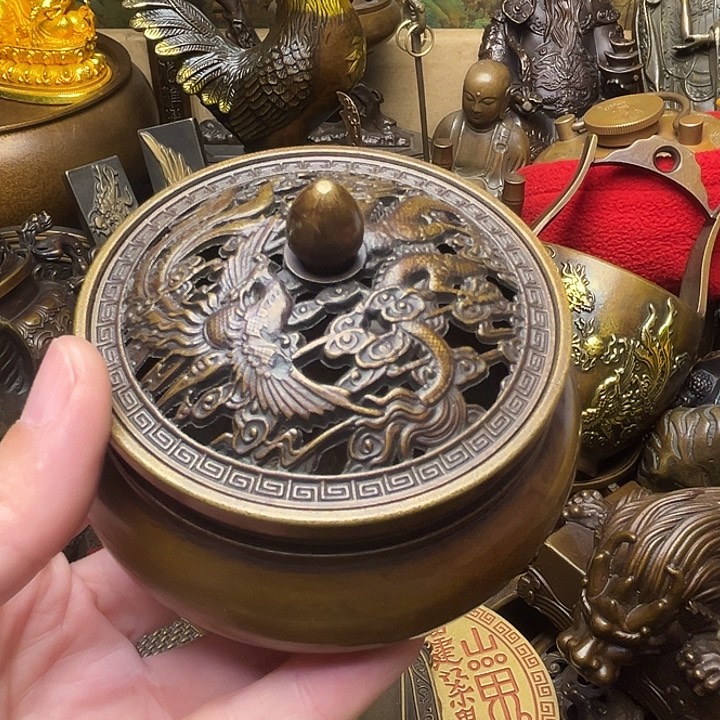 精美铜器批发档口