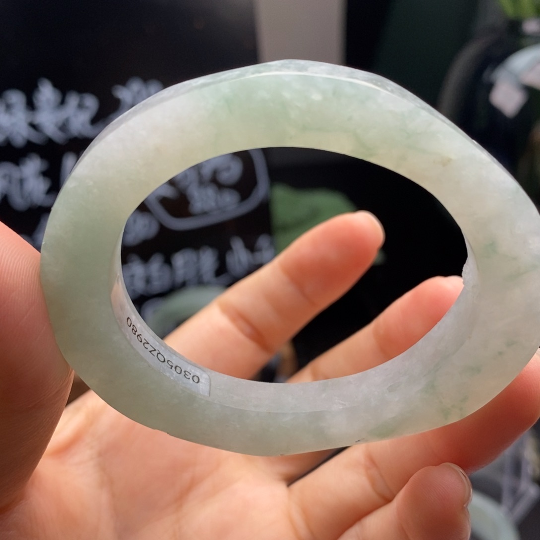 定制翡翠翡翠手镯未镶嵌