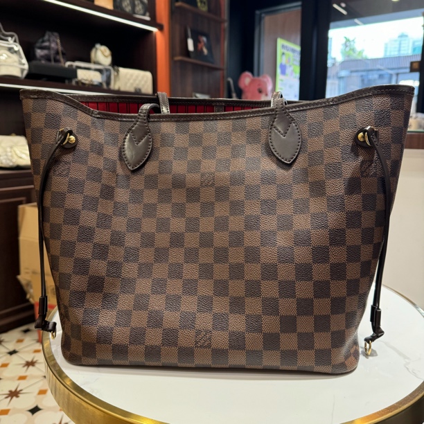 95新 LouisVuitton/路易威登 Lv棋盘格nf中号单肩包