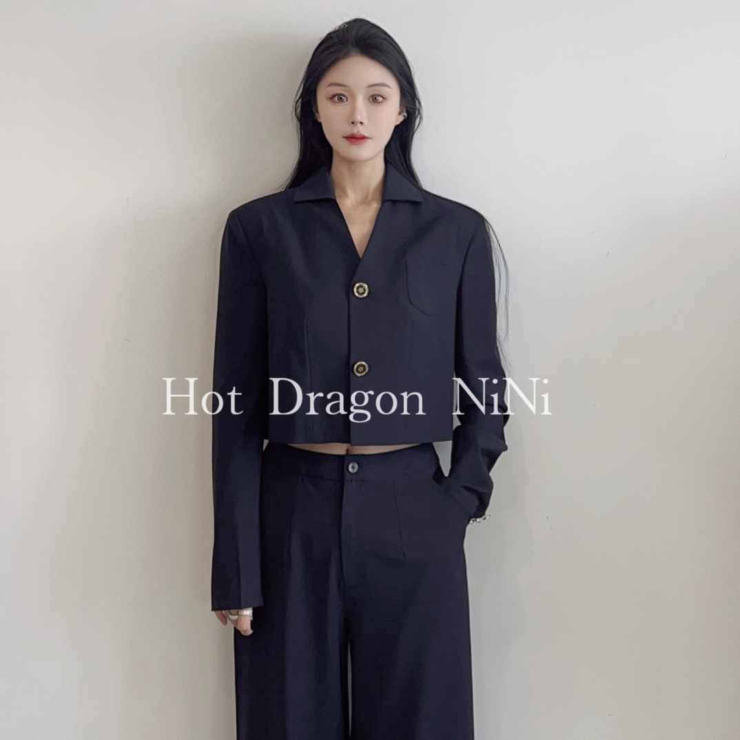 「Hot Dragon NiNi」设计师品牌 清新兰气质 薄型羊毛短款西服套装