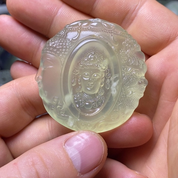 岫玉岫玉颈饰未镶嵌