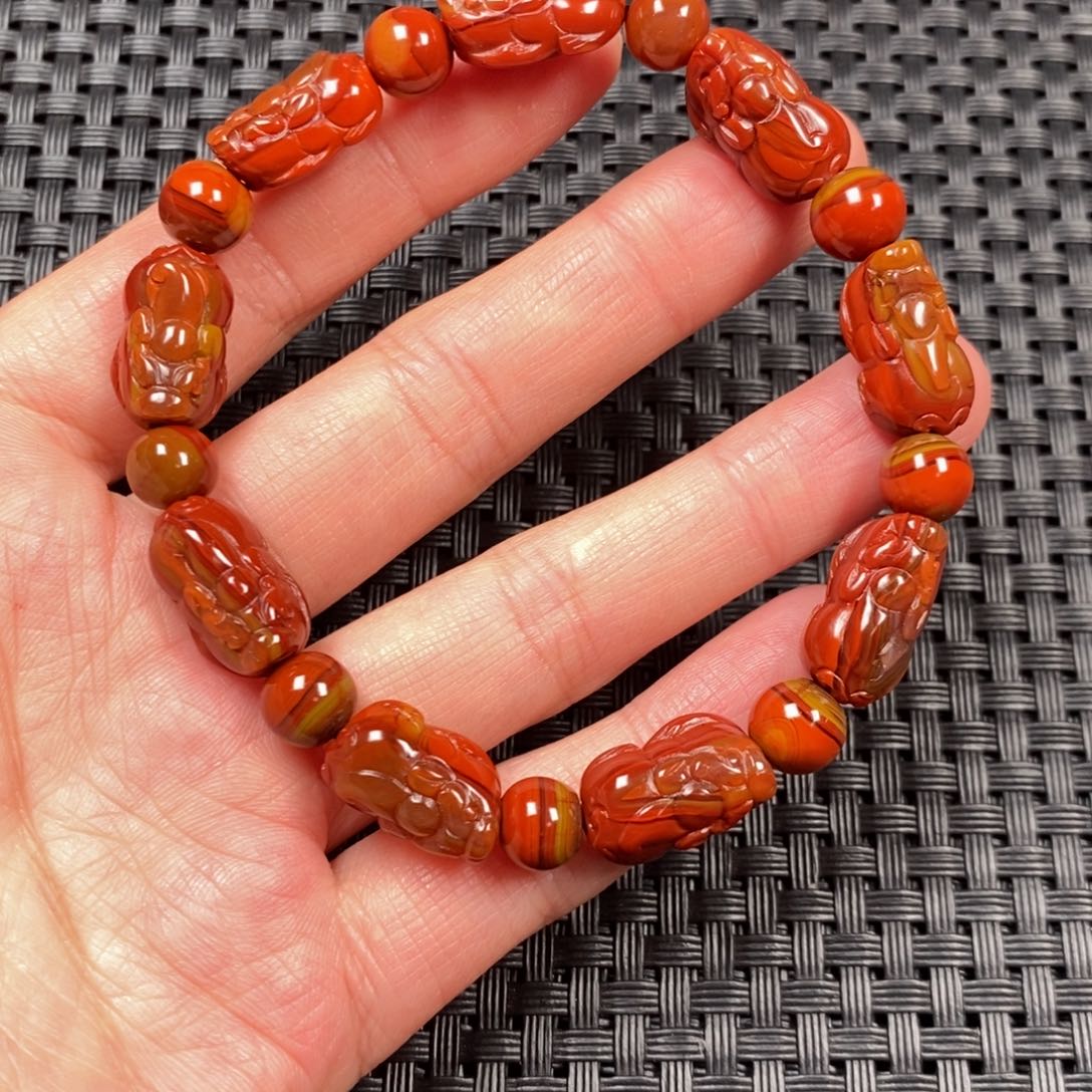 玛瑙/玉髓手串未镶嵌战国红手串