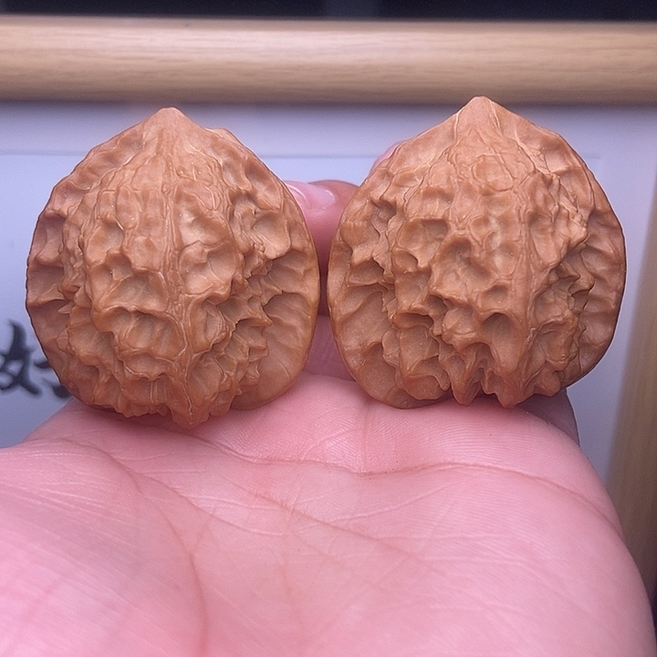 核桃全品大尺玲珑