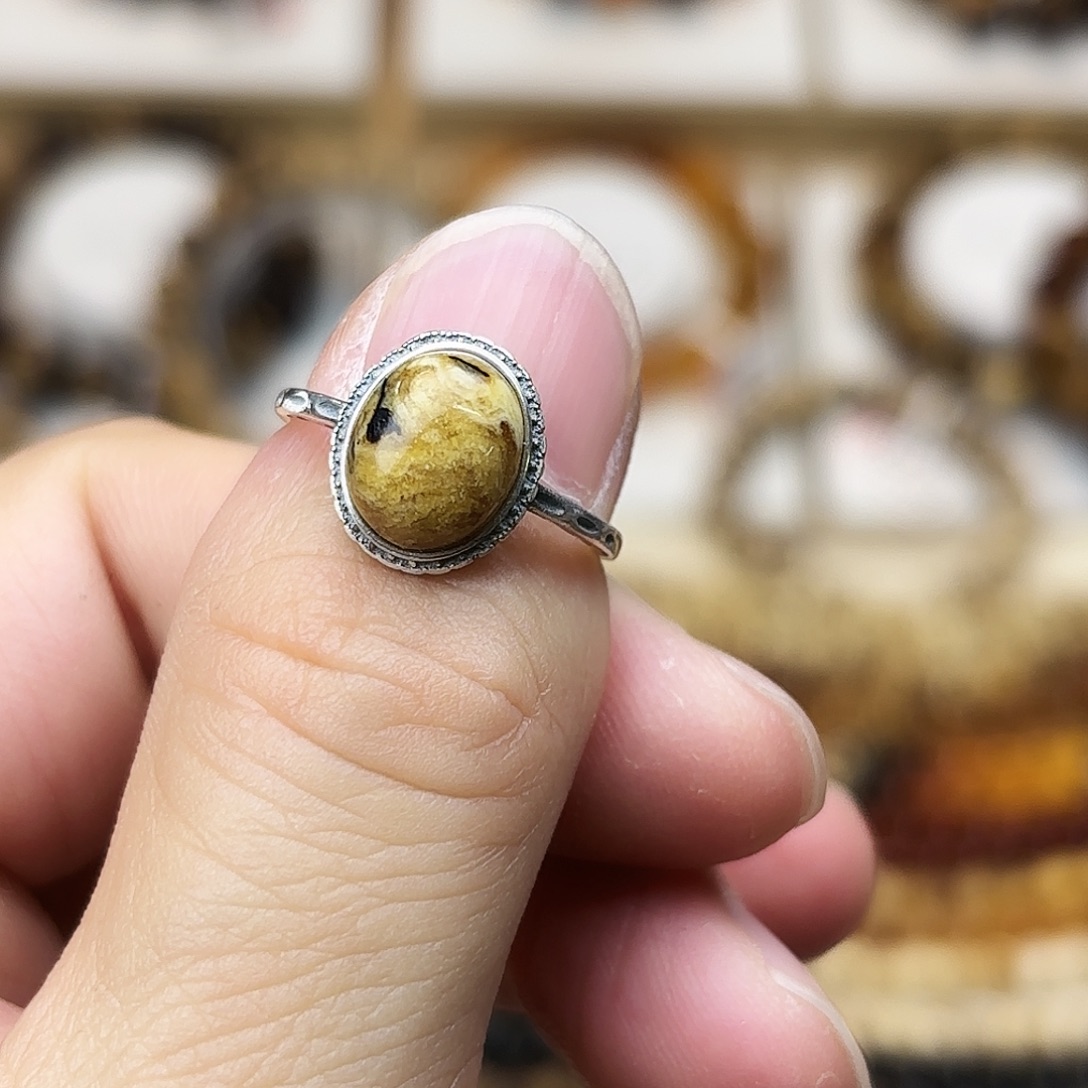 琥珀未镶嵌裸石大