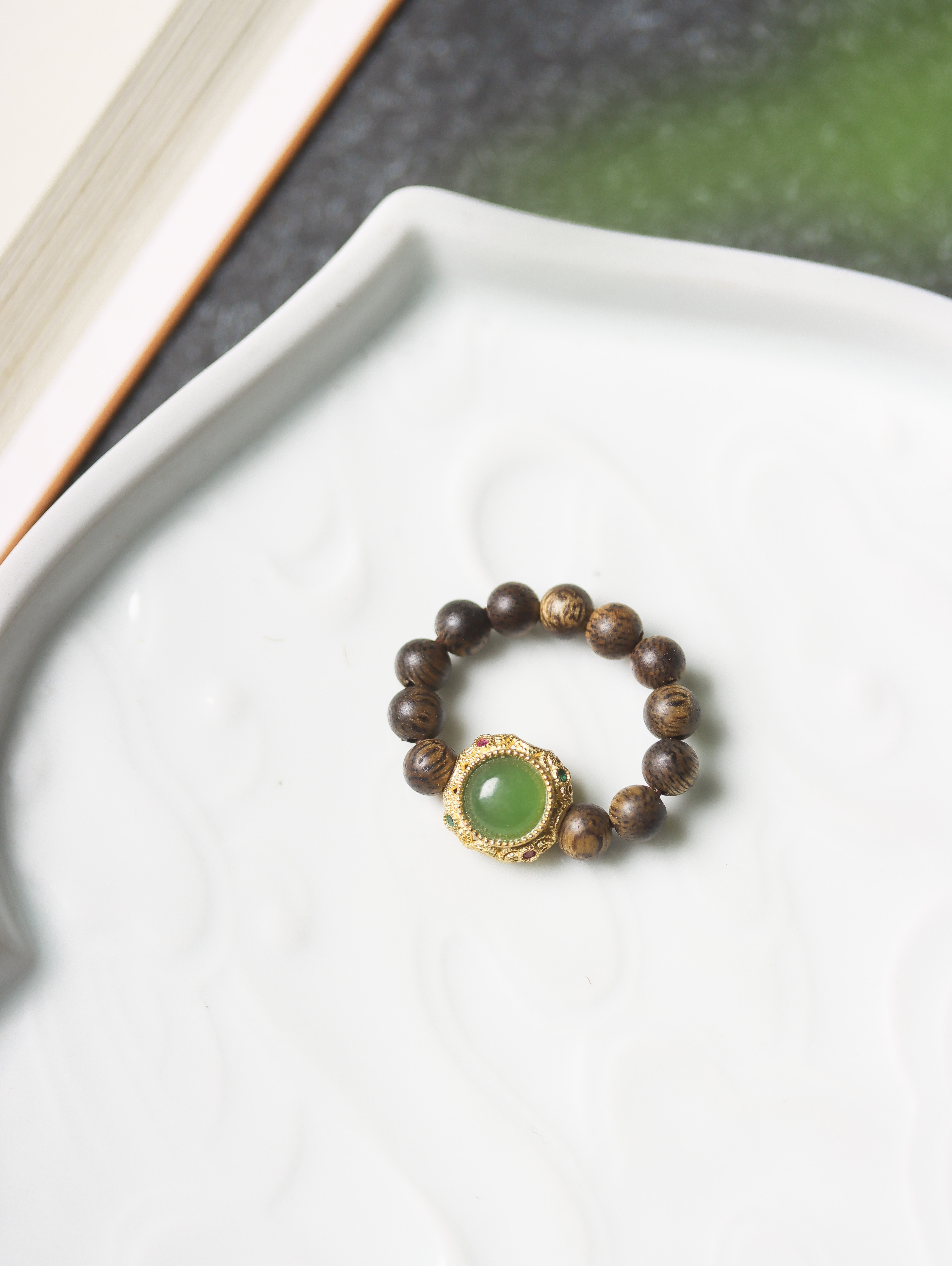 沉香【点翠】白棋 4MM戒指